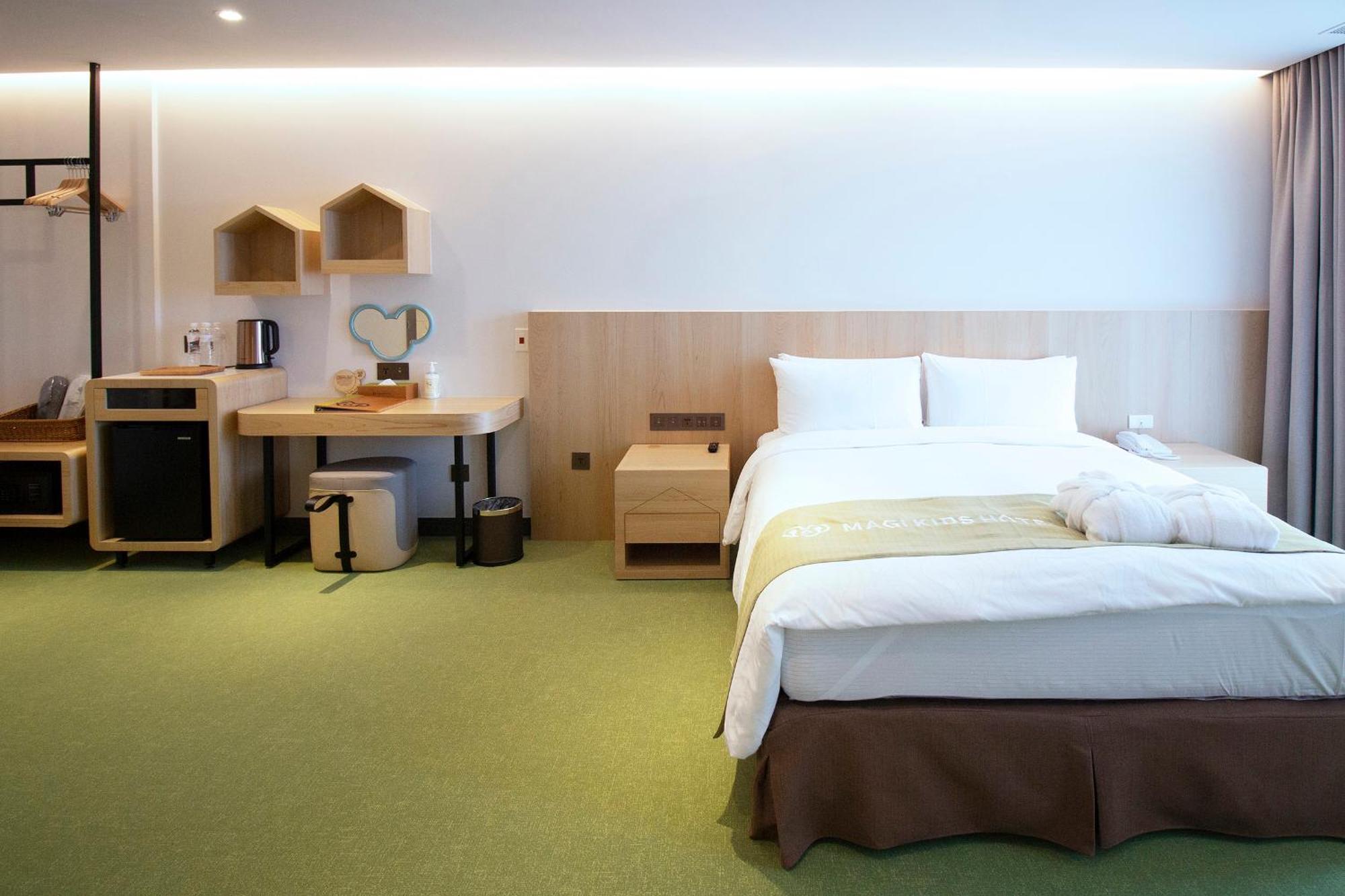 CHECK inn MAGI Kids Hotel Luodong Zimmer foto